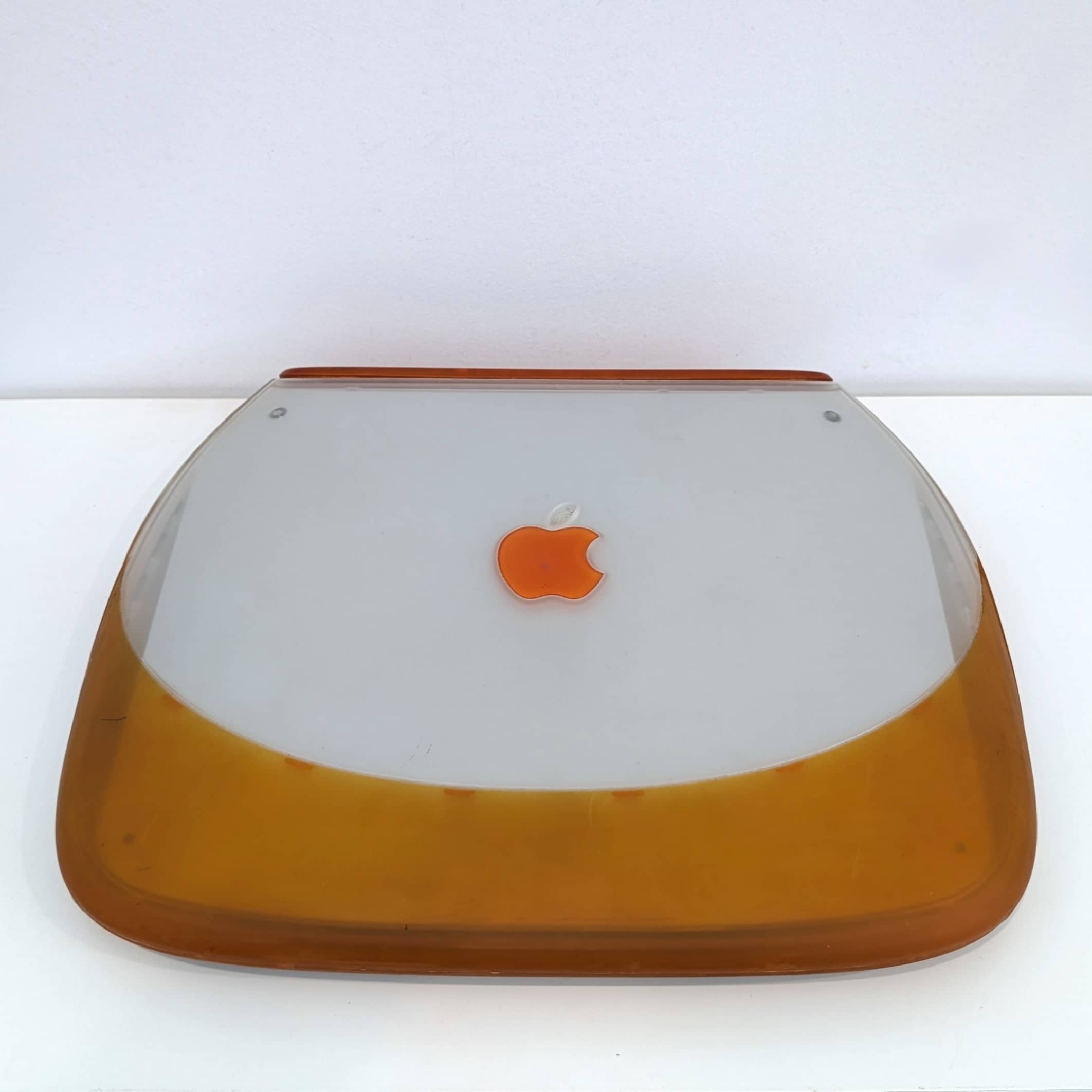 Apple iBook G3 Clamshell - Image 3